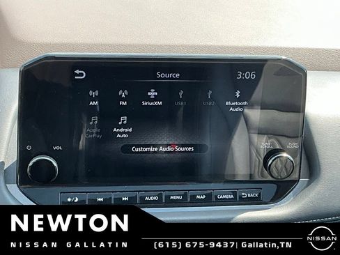Used 2021 Nissan Rogue Platinum FWD image 28