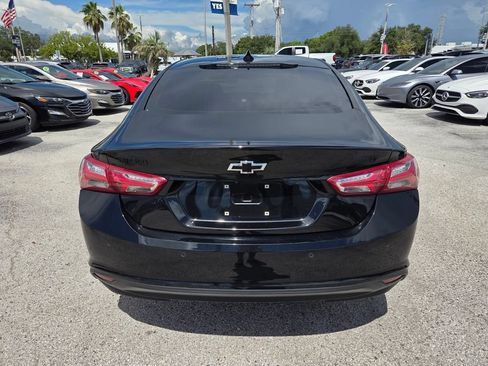 Used 2021 Chevrolet Malibu LT w/ Midnight Edition FWD image 12