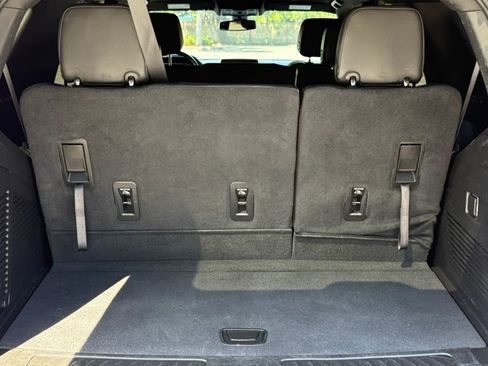 Used 2022 Chevrolet Tahoe LT AWD/4WD image 35
