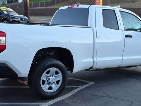 Used 2021 Toyota Tundra SR image 3