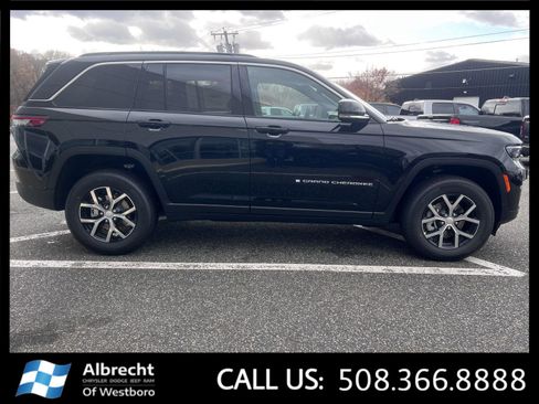 New 2025 Jeep Grand Cherokee Limited image 6