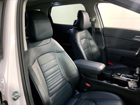 Certified 2024 Kia Sportage SX AWD/4WD image 7