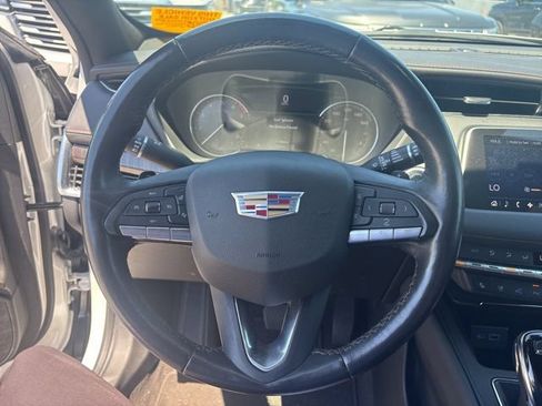Certified 2022 Cadillac XT4 Premium Luxury w/ Enhanced Visibility Package AWD/4WD image 8