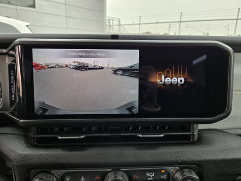 New 2026 Jeep Gladiator Sport image 8