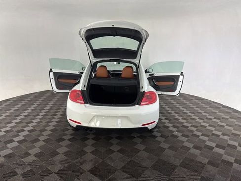 Used 2015 Volkswagen Beetle 1.8T Classic image 15