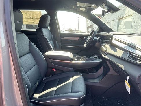 New 2026 Buick Enclave Sport Touring w/ Super Cruise Package image 25