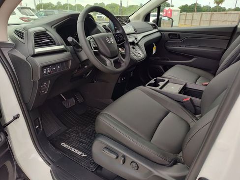 New 2026 Honda Odyssey EX-L image 2