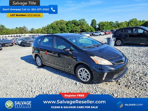 Used 2013 Toyota Prius V Three FWD image 5