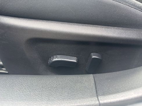 Used 2025 Nissan Altima 2.5 SV image 22