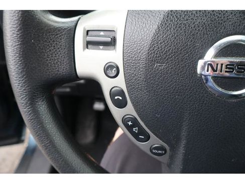 Used 2015 Nissan Rogue S w/ Convenience Package FWD image 12