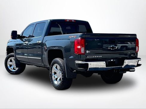 Used 2017 Chevrolet Silverado 1500 LTZ w/ LTZ Plus Package AWD/4WD image 14