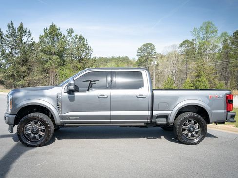 Used 2024 Ford F250 Platinum w/ FX4 Off-Road Package AWD/4WD image 15