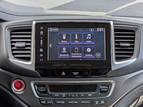 Used 2017 Honda Pilot EX-L image 25