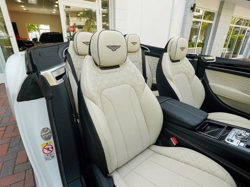Used 2024 Bentley Continental GT Speed image 90