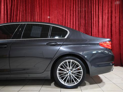 Used 2019 BMW 540i w/ Convenience Package image 6