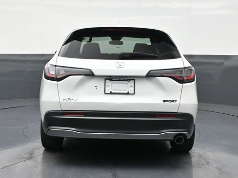 Used 2023 Honda HR-V Sport image 4