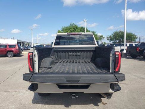 New 2026 GMC Sierra 2500 AT4 image 14