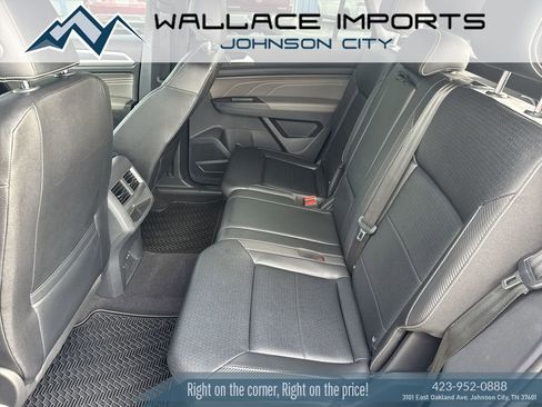 Used 2021 Volkswagen Atlas Cross Sport SE image 37
