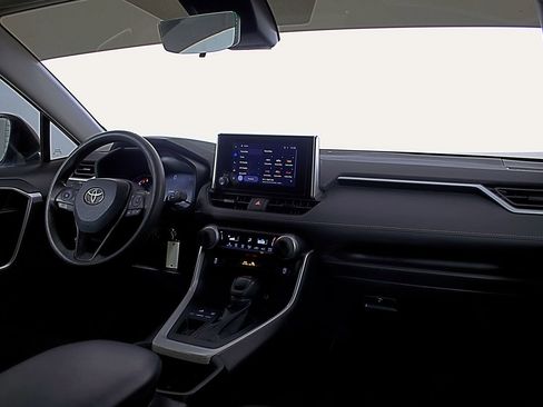 Used 2024 Toyota RAV4 LE image 14