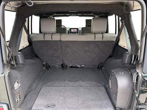 Used 2010 Jeep Wrangler Unlimited Sahara w/ Dual Top Group image 20