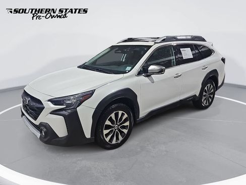 Used 2024 Subaru Outback Touring w/ Tech Package 3 AWD/4WD image 1