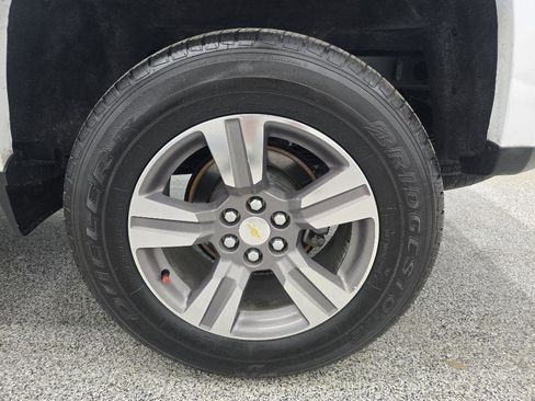 Used 2017 Chevrolet Colorado W/T w/ Custom Special Edition RWD image 34