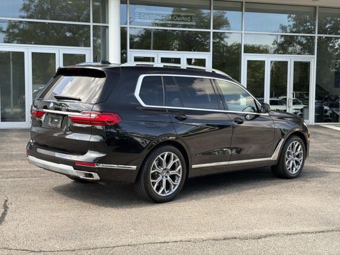 Used 2022 BMW X7 xDrive40i w/ Premium Package AWD/4WD image 5
