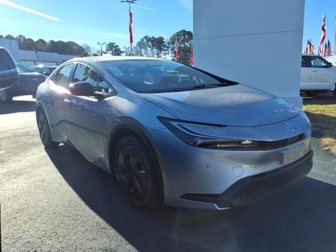 New 2026 Toyota Prius LE image 1