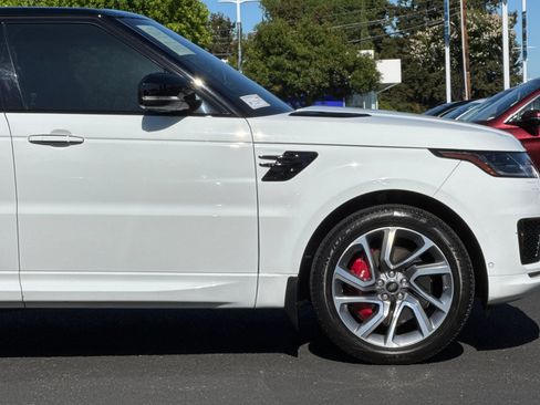 Used 2018 Land Rover Range Rover Sport HSE Dynamic AWD/4WD image 35
