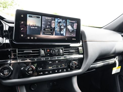 New 2026 Nissan Pathfinder Rock Creek AWD/4WD image 14