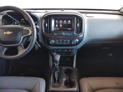 Used 2022 Chevrolet Colorado W/T w/ WT Convenience Package AWD/4WD image 28