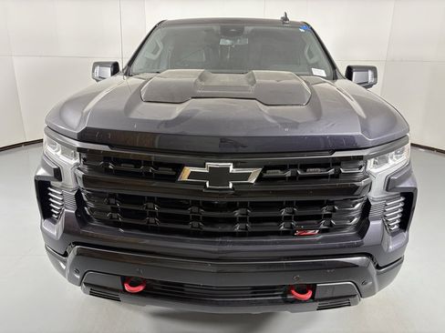 Used 2024 Chevrolet Silverado 1500 LT Trail Boss w/ LT Trail Boss Premium Package image 3