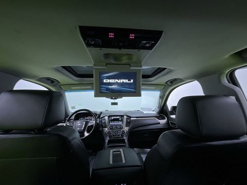 Used 2018 GMC Yukon Denali w/ Denali Ultimate Package image 28