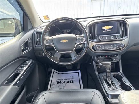 Used 2020 Chevrolet Colorado Z71 w/ Z71 Midnight Edition image 13