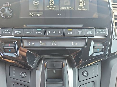 Used 2019 Honda Odyssey EX-L image 27