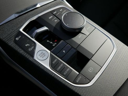 New 2026 BMW 330i Sedan w/ M Sport Package image 13