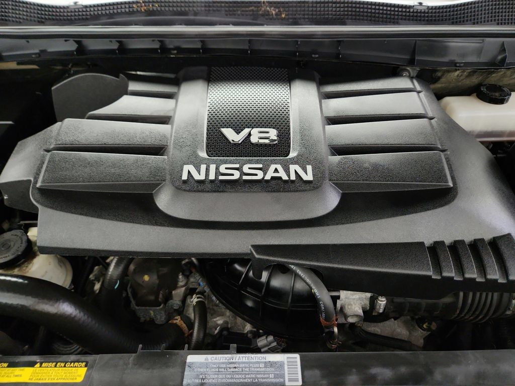 Used 2019 Nissan Titan SV w/ SV Convenience Package AWD/4WD image 34
