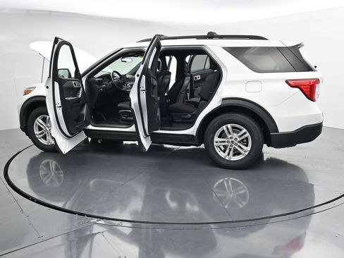 Used 2020 Ford Explorer XLT w/ Class III Trailer Tow Package AWD/4WD image 42