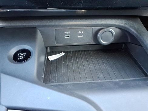 New 2026 Nissan Sentra SV image 13