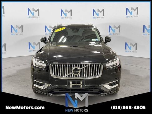 Used 2023 Volvo XC90 B5 Plus w/ Protection Package Premier image 8