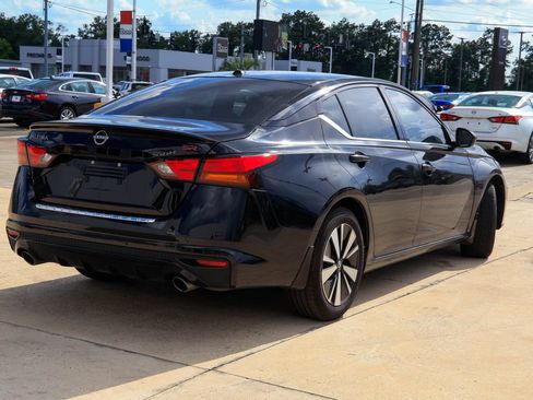 Used 2023 Nissan Altima 2.5 SR FWD image 20