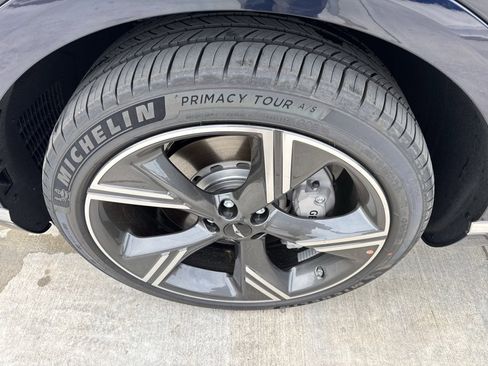 New 2026 Genesis GV80 2.5T Prestige image 22