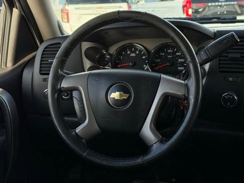 Used 2013 Chevrolet Silverado 2500 LT w/ Convenience Package image 14