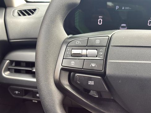 Used 2025 Kia K4 FWD image 33