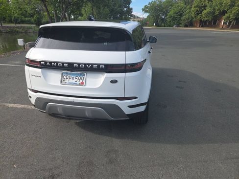 Used 2022 Land Rover Range Rover Evoque S AWD/4WD image 17