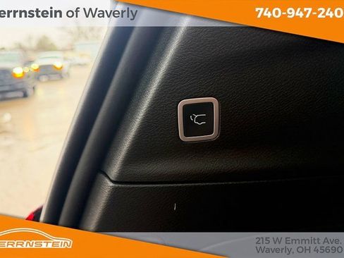 New 2026 Chrysler Pacifica Select image 25