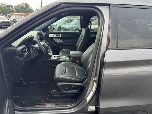 Used 2023 Ford Explorer ST w/ Technology Package AWD/4WD image 8