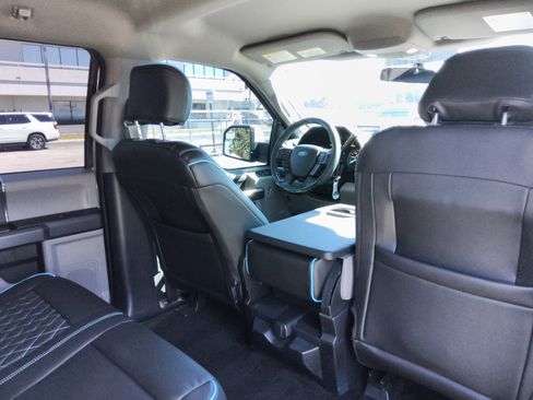 Used 2018 Ford F150 XLT image 27