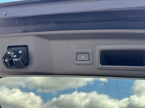 Certified 2024 MAZDA CX-30 AWD 2.5 S w/ Select Sport Pkg image 37