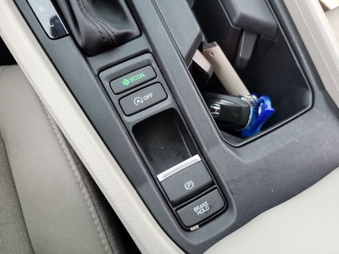 Used 2024 Honda Accord EX image 26
